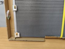 Радиатор кондиционера Toyota Land Cruiser J100 Радиатор кондиционера Toyota Land Cruiser J100