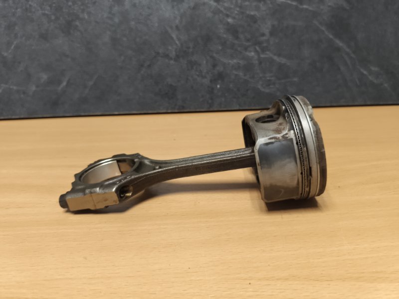 Поршень с шатуном HYUNDAI Solaris RB 1.6 G4FC 2013 (б/у)