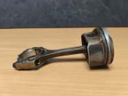 Поршень с шатуном HYUNDAI Solaris RB 2013 1.6 G4FC