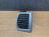 Дефлектор торпедо правый Skoda Fabia 2 2008 1.4 BXW