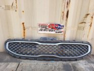Решетка радиатора передняя KIA Sorento XM 2009-2012