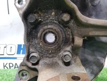 Ступица правая передняя MITSUBISHI DIAMANTE F34A 1995-2005 6A13 Ступица правая передняя MITSUBISHI DIAMANTE F34A 1995-2005 6A13