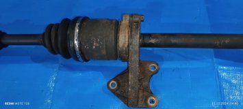 Привод правый передний Nissan ALMERA TINO V10 2001 SR20DE