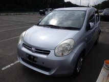 Петля двери правая задняя Toyota passo KGC30 2010 1KR-FE