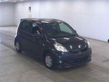 Петли двери левые задние Toyota passo KGC10 2009 1KR-FE