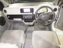 Петли двери левые задние Toyota passo KGC30 2011 1KR-FE