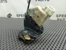 Замок боковой двери правый задний Nissan Skyline GH-V35 2003 VQ25DD