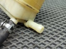 Бачок гидроусилителя руля Toyota Corona E-ST190 4S-FE