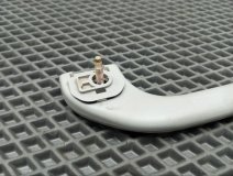 Ручка потолка Mitsubishi Dion TA-CR9W 2000 4G63