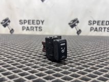 Кнопка обогрева сидений правая Infiniti FX35 S50 2005 VQ35DE