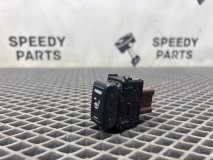 Кнопка обогрева сидений правая Infiniti FX35 S50 2005 VQ35DE