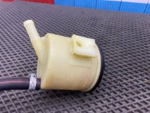 Бачок гидроусилителя руля Nissan Maxima A32 1996 VQ20DE