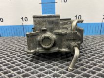 Дроссельная заслонка Toyota Corolla NZE121 1NZ-FE