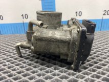 Дроссельная заслонка Toyota Corolla NZE121 1NZ-FE