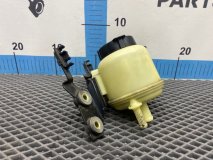 Бачок гидроусилителя руля Nissan Stagea GF-WHC34 1999 RB-20DE