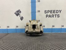 Суппорт тормозной правый передний Mitsubishi Lancer Cedia LA-CS2A 2001 4G15