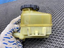 Бачок гидроусилителя руля Toyota Caldina E-ST195G 1995 3S-FE