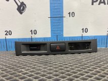 Кнопка аварийной сигнализации Toyota Mark II TA-JZX110 2002 1JZ-FSE