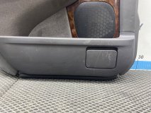 Обшивка боковой двери левая задняя Honda avancier TA1