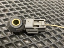 Датчик детонации Nissan sunny FB15 QG15DE Датчик детонации Nissan sunny FB15 QG15DE