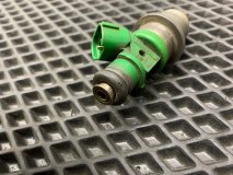 Форсунка топливная Mitsubishi Lancer Cedia CS2W 4G15