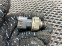 Датчик давления масла ГУР Toyota Vitz NCP10 2NZFE