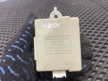 Блок управления дверьми Toyota Mark II TA-JZX110 2002 1JZ-FSE