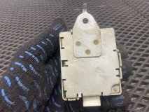 Блок управления дверьми Toyota Mark II TA-JZX110 2002 1JZ-FSE