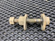 Болт развальный задний Toyota Mark II TA-JZX110 2002 1JZ-FSE