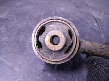 Тяга продольная левая задняя Honda Saber UA5