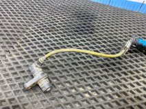 Датчик ABS правый передний Toyota Corolla E-AE100G 1998 5A-FE