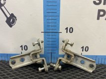 Петля двери левая передняя Mitsubishi Lancer Cedia CS2A 2001 4G15 Петля двери левая передняя Mitsubishi Lancer Cedia CS2A 2001 4G15