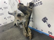 Балка подвески передняя Mitsubishi Lancer Cedia CS2A 2001 4G15