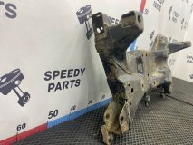 Балка подвески передняя Mitsubishi Lancer Cedia CS2A 2001 4G15