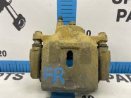 Суппорт тормозной правый передний Toyota Corolla Fielder ZZE122G 2000 1ZZ-FE