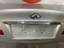 Крышка багажника Infiniti M Y51 Крышка багажника Infiniti M Y51