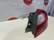 Фонарь правый Infiniti M Y51