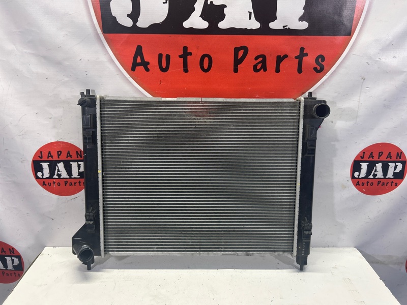 Радиатор охлаждения Nissan Sentra B17 (б/у)