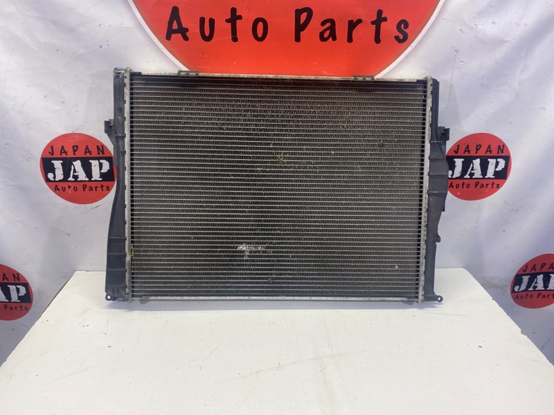 Радиатор охлаждения BMW X1 E84 (б/у)