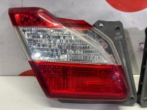 Фонарь крышки багажника Infiniti M Y51