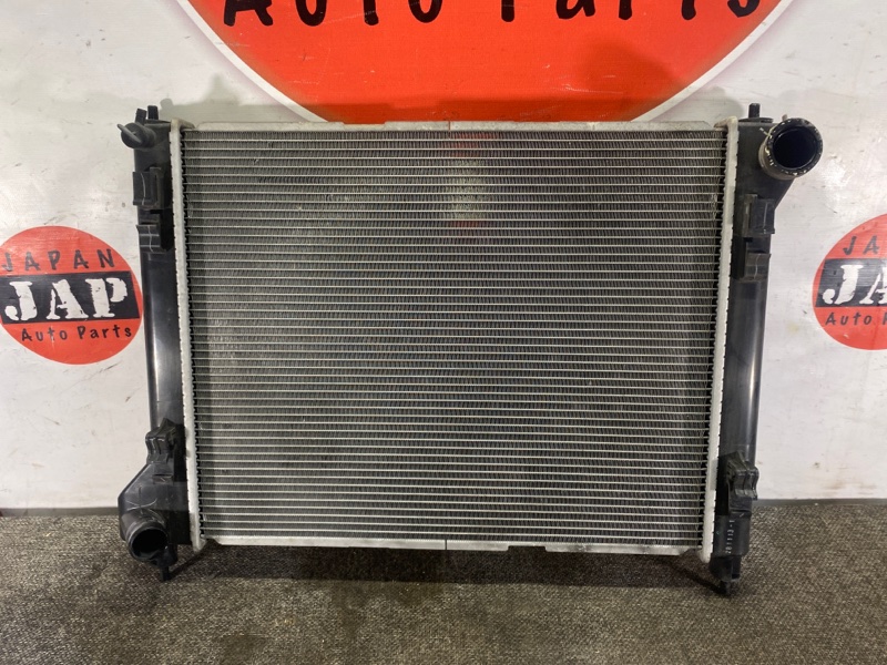 Радиатор охлаждения Nissan Sentra B17 MRA8DE 1.8 (б/у)