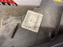 Фара ксенон левая Audi A3 8P