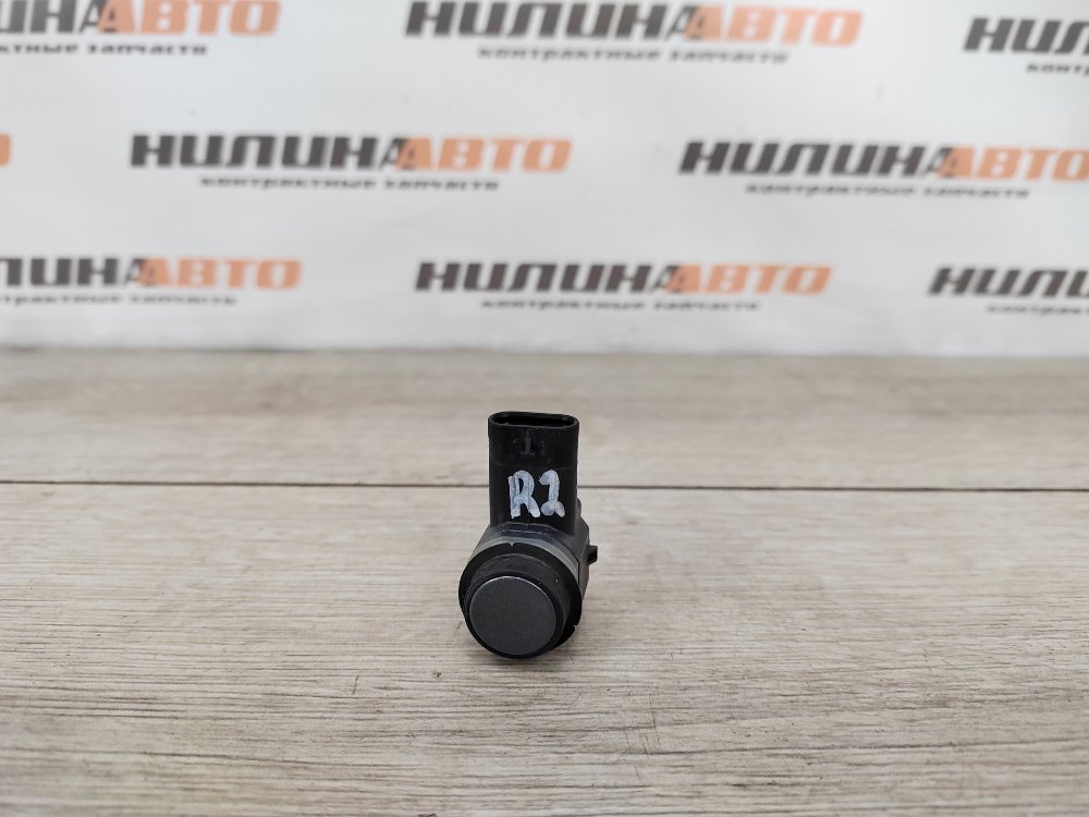 Датчик парктроника Audi Q3 2.0 CPSA 2013 задн. (б/у)