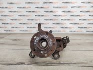 Кулак поворотный правый передний Volkswagen Golf 6 2011 1.4 TSI CAXA