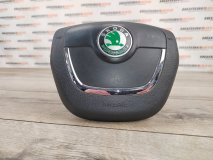 Подушка безопасности в руль Skoda Yeti 5L 2011 1.8 TFSI CDAA