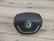 Подушка безопасности в руль Skoda Yeti 5L 2011 1.8 TFSI CDAA