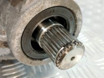 Раздаточная коробка Suzuki SX4 хэтчбек 2006 1.6 M16A Раздаточная коробка Suzuki SX4 хэтчбек 2006 1.6 M16A