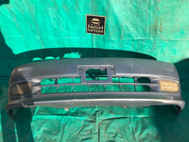 Бампер TOYOTA GRAND HIACE KCH16W перед. (б/у)