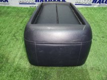 Подлокотник MITSUBISHI DIAMANTE F34A Подлокотник MITSUBISHI DIAMANTE F34A