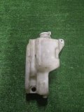 Бачок омывателя MITSUBISHI DIAMANTE F13A 6G73